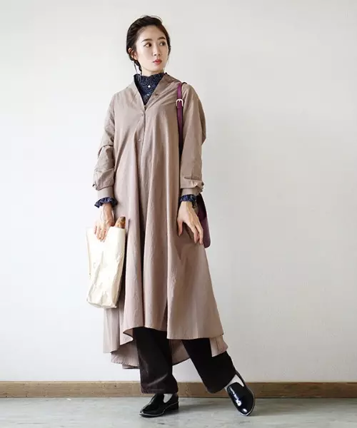 優秀シャツワンピースでつくる大人の秋コーデ15選 羽織りアイテムとしても大活躍 ローリエプレス