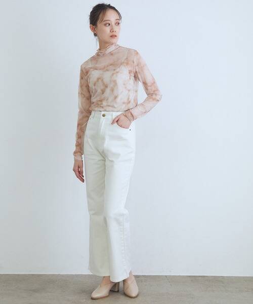 30代の大人女性向け春コーデ 素敵なレディになるための大人なスタイリングとは ローリエプレス