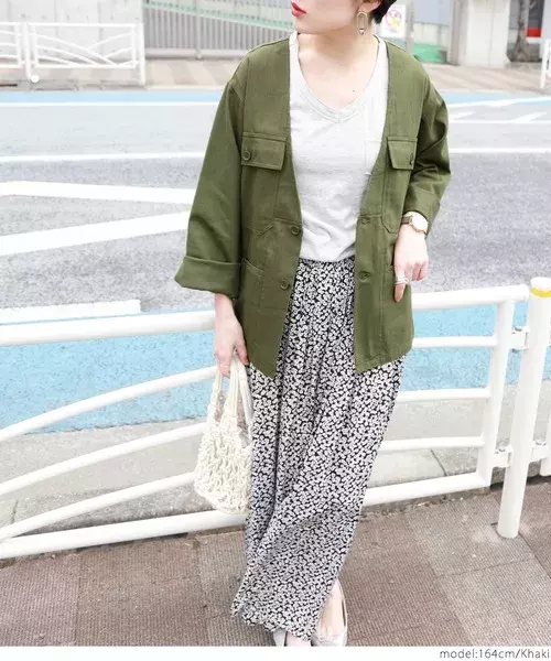 おしゃれに決まる春の ミリタリージャケット 旬な着こなしまとめ ローリエプレス