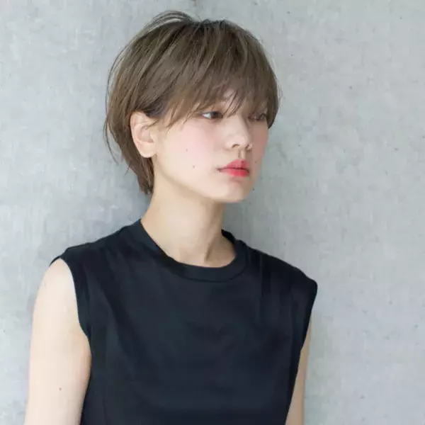 大人っぽくなれる 大人系ショートスタイルの似合わせ教えます ローリエプレス