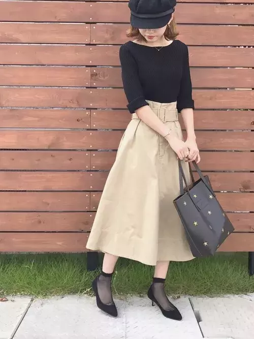 女子力高まる 秋服に迷ったら参考にしたいオシャコーデ ローリエプレス