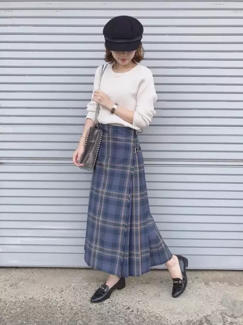 女子力高まる 秋服に迷ったら参考にしたいオシャコーデ ローリエプレス