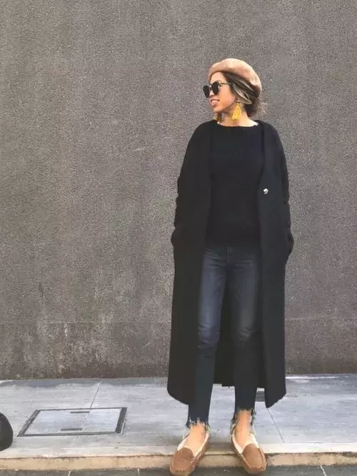 冬も楽しめるモカシンコーデ 抜け感のあるコーディネートが大人流 ローリエプレス