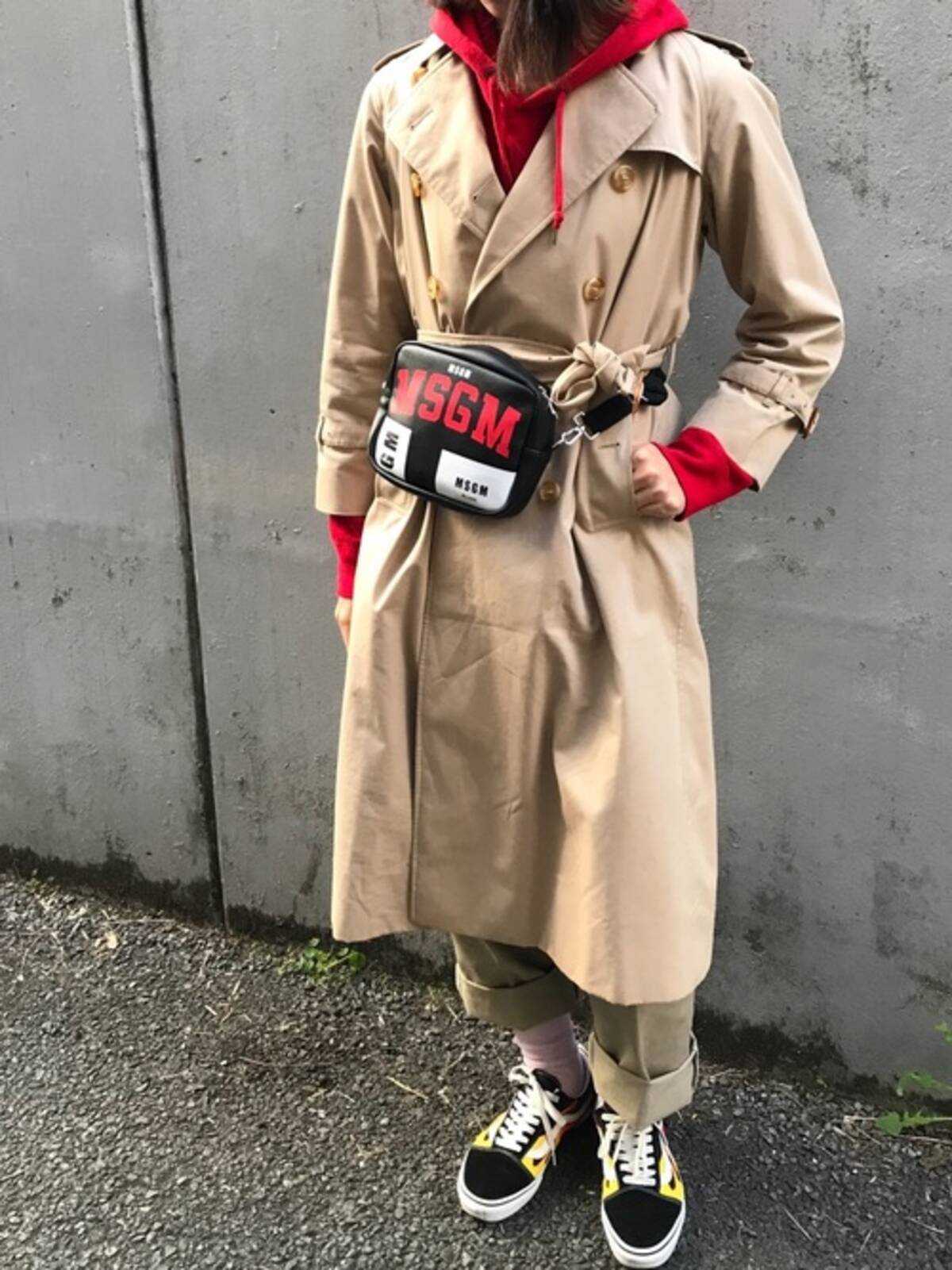 ブーム再燃 ちょいレトロがかわいい バーバリーのアイテムを使った大人コーデ集 ローリエプレス