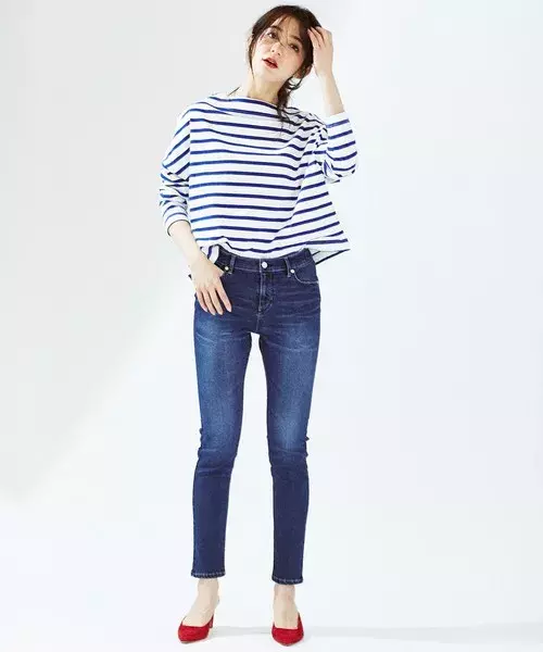 この春真似したい 色別で参考になるデニムコーデ15選 ローリエプレス