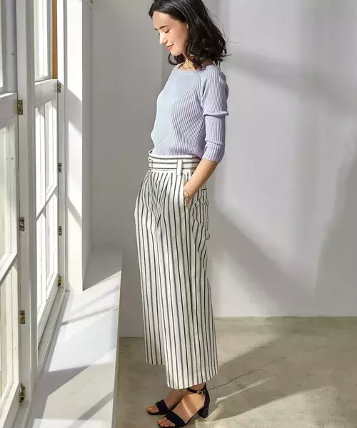 ボトムにストライプ柄を取り入れて 縦ラインを強調してスタイルアップを叶えよう ローリエプレス ボトムにストライプ柄を取り入れて 縦ラインを強調してスタイルアップを叶えよう ローリエプレス