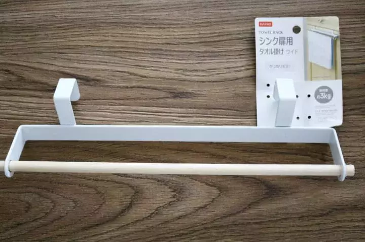 連載 使い方は無限大 オシャレ収納に使えるダイソーの タオル掛け 活用術 ローリエプレス
