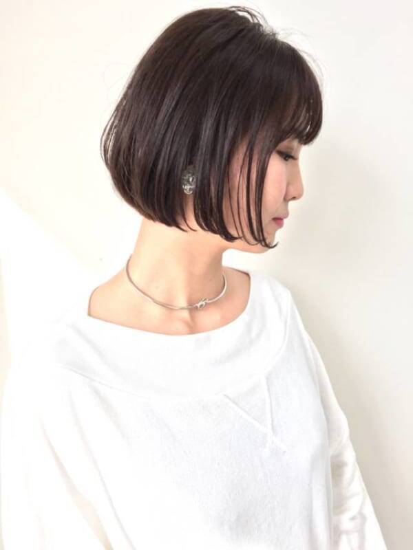 子供っぽくならないボブにしたい 大人の女性に人気の前下がりボブ ローリエプレス