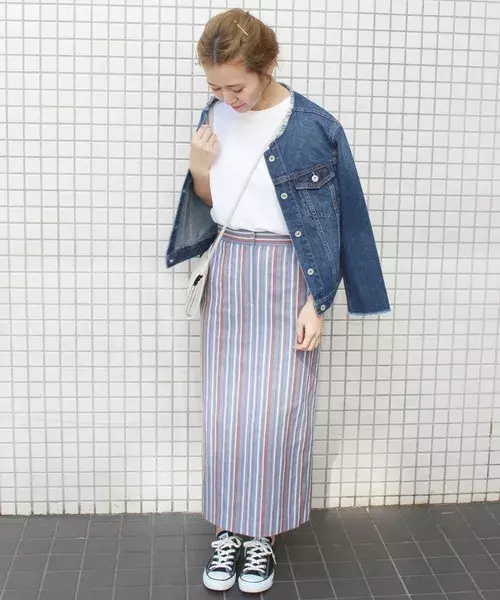 ストライプ柄ボトムですっきり見せ 密かに注目を集めるストライプアイテムをチェック ローリエプレス