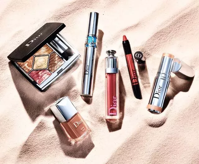 ディオール21 サマー デューン 人気コスメの新 限定色が登場 ローリエプレス ディオール21 サマー デューン 人気コスメの新 限定色が登場 ローリエプレス