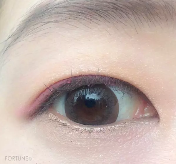 カネボウ化粧品コフレドール10周年記念ビジューコレクションのコフレドール 6セレクションアイズでアイメイクしてみた ローリエプレス