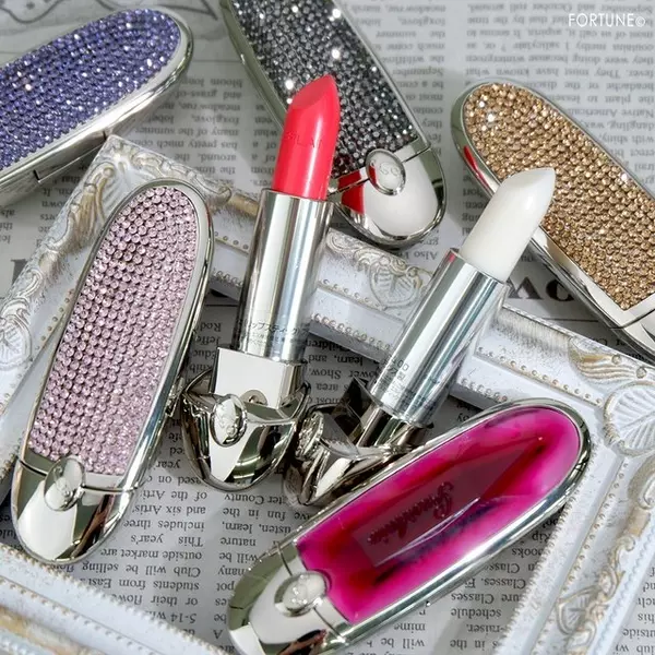 ゲラン2020春新作 唇のための最高級ジュエリー リップスティック ルージュ ジェ に初のリップバームが4 1登場 ローリエプレス