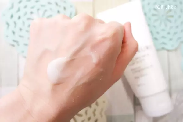 ボディケアで差がつく 余分な角質を取り除いてツルツル美肌を手に入れて ローリエプレス