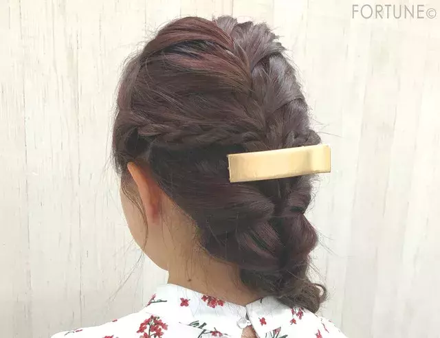 トレンドのまとめ髪も簡単にできる 貝印アレンジピンが優秀すぎ ローリエプレス