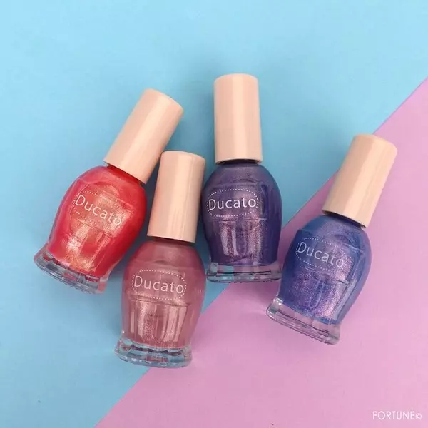 デュカート ナチュラルネイルカラー N バカンス気分を味わえる限定4色を比較 ローリエプレス