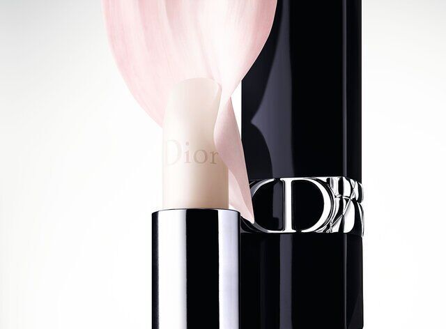 〈Dior 2021春新作コスメ〉唇をケアする無色のリップ『ルージュ ディオール バーム』発売中の1枚目の画像