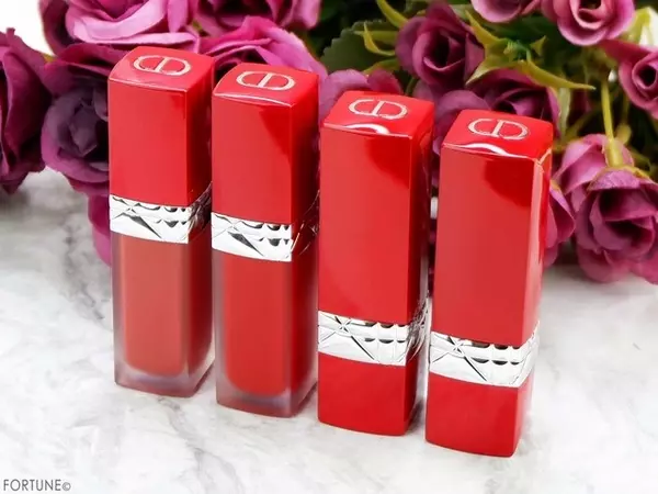 9 6発売 Dior ディオール フラワーオイル配合の輝くリップスティック ルージュ ディオール ウルトラ バーム から編集部のおすすめカラー2色をレビュー ローリエプレス