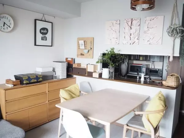 忙しくてもできる簡単 模様替え 狭い部屋を広く おしゃれに見せるアイデア集 ローリエプレス