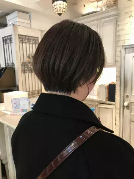 似合わないって諦めてない 丸顔さんに似合う 小顔ショートヘア 3選 ローリエプレス 似合わないって諦めてない 丸顔さんに似合う 小顔ショートヘア 3選 ローリエプレス