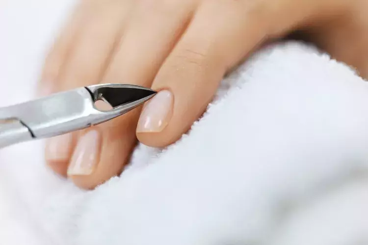 ネイルサロンに行けない時には自爪ケアをしよう ローリエプレス ネイルサロンに行けない時には自爪ケアをしよう ローリエプレス