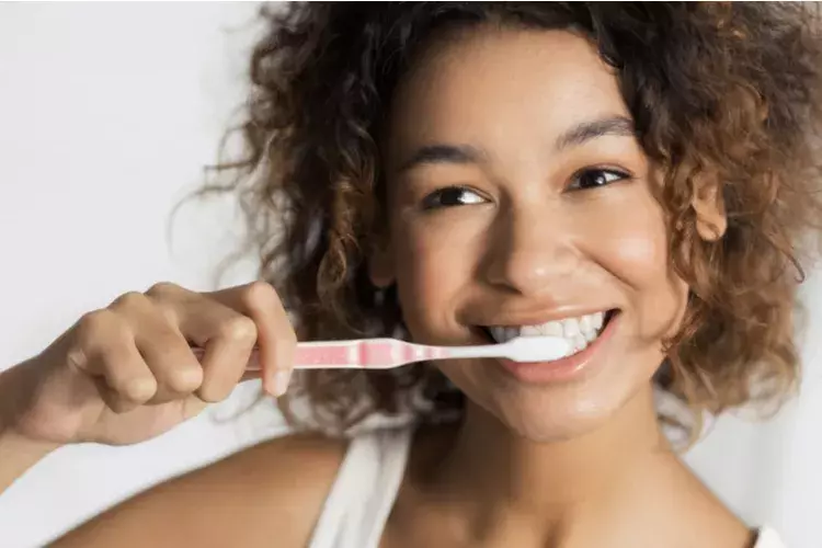 口に入るものだからこそ慎重に選びたい おすすめの オーガニック100 の歯磨き粉 3選 ローリエプレス