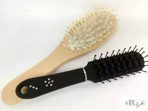 実は汚れが溜まっているんです ヘアブラシを正しく洗っていつでも清潔に ローリエプレス