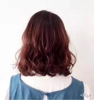 ブルベさんにおすすめのヘアカラー 似合う色で透明感を演出しよう ローリエプレス