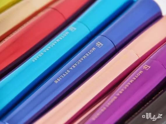 フローフシマスカラを全種類レビュー お気に入りの色を見つけて ローリエプレス