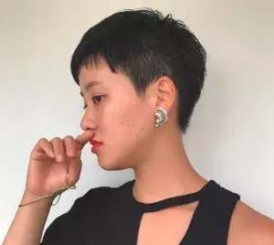 ベリーショートヘアカタログ16選 おしゃれにイメチェンしたい方必見 ローリエプレス ベリーショートヘアカタログ16選 おしゃれにイメチェンしたい方必見 ローリエプレス