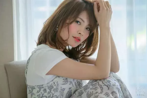 壁ドン アゴくい に続け 男子がイマ 女子にしてみたいモテ言動 ５つ ローリエプレス