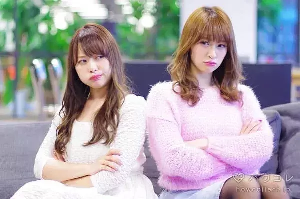 巨乳だと肩こるんだよね マウンティングされた経験アリの女子 割合は ローリエプレス