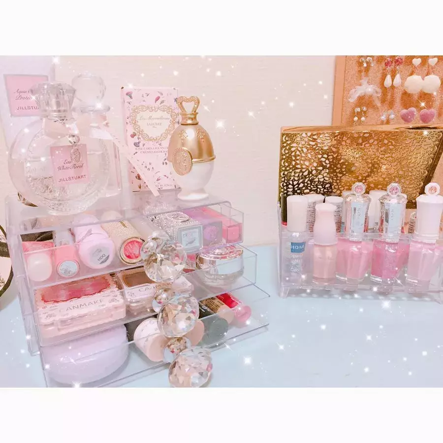 100均で揃います ジルスチュアート風収納boxの簡単diy方法 ローリエプレス