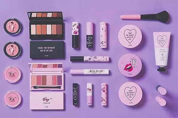 本当にダイソー 話題の 韓国ダイソーコスメ のクオリティが高すぎる ローリエプレス