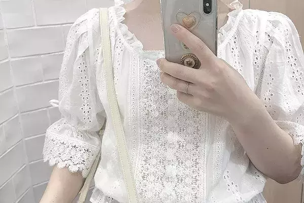 これまでで最高の白い トップス インナー ファッショントレンドについて