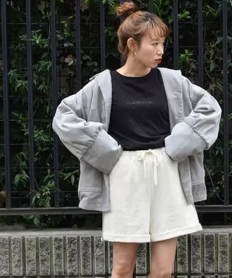 肌寒い日に着てほしい 男ウケ抜群アウターを調査してみた ローリエプレス