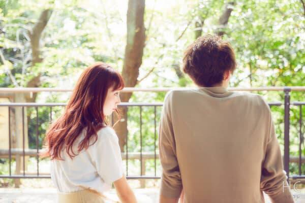 ボディタッチは好意の印 男性心理と部位別の意味と反応 ローリエプレス