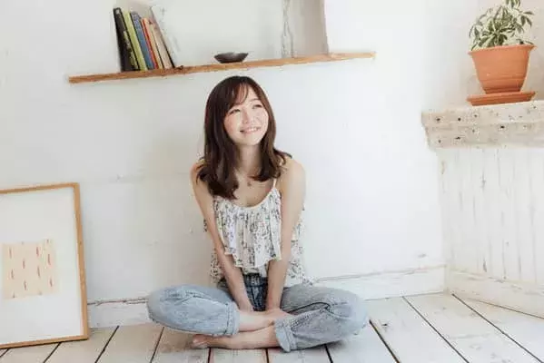 やっぱり一番人気 モテる 癒し系女子 になるコツ ７選 ローリエプレス