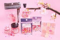 桜色のキャンディで春をおすそ分け。パパブブレの桜シリーズは新生活のスタートや、お祝いごとにおすすめだよ