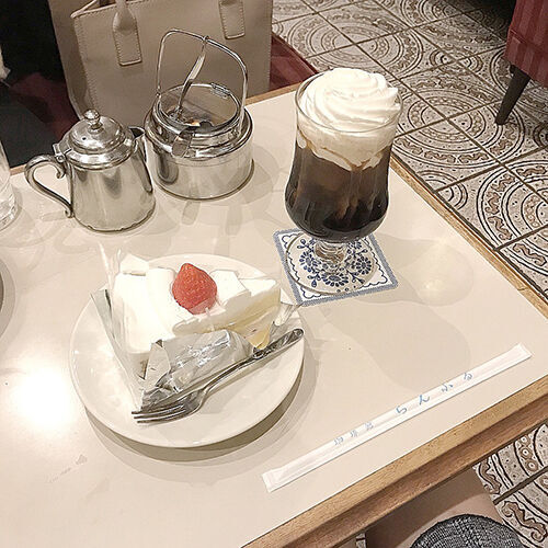 シンプルかわいいが新常識♡　この時期食べたい苺のショートケーキカフェの5枚目の画像