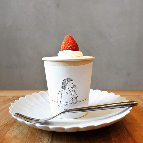 シンプルかわいいが新常識♡　この時期食べたい苺のショートケーキカフェの2枚目の画像