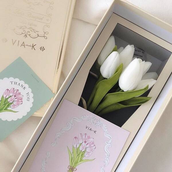 え お花じゃなくてライトなの まるで本物みたいな韓国風インテリア チューリップライト って知ってる ローリエプレス