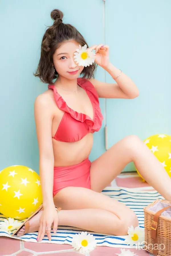 Grlのハイコスパな映え盛れ水着でワクワクが止まらない19夏始動 4 5 ローリエプレス