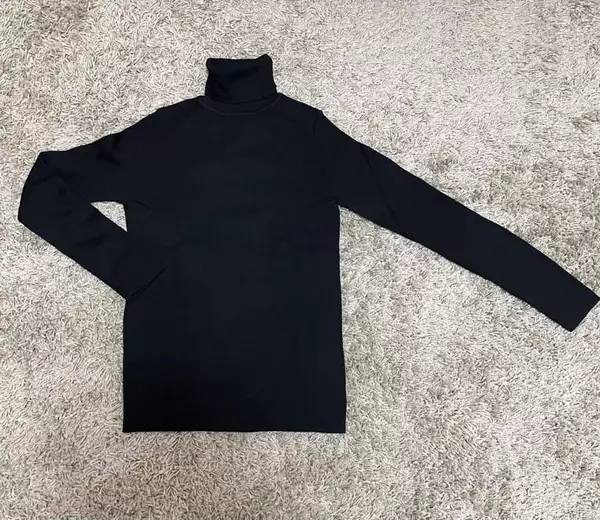 ユニクロトップス レイヤードにぴったり おしゃれショップ店員が注目したアイテム3選 ローリエプレス