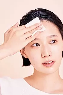 くすみ も 赤み も改善 ヘアメイクが推薦した名品スキンケア4選 ローリエプレス