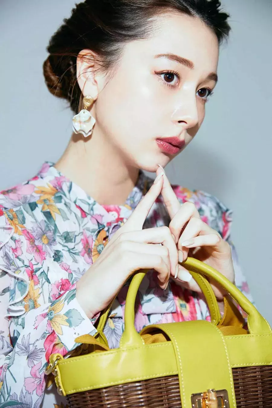 誰もが知る大人気ドラマ ゴシップガール Nikiがなりきりファッションを紹介 ローリエプレス