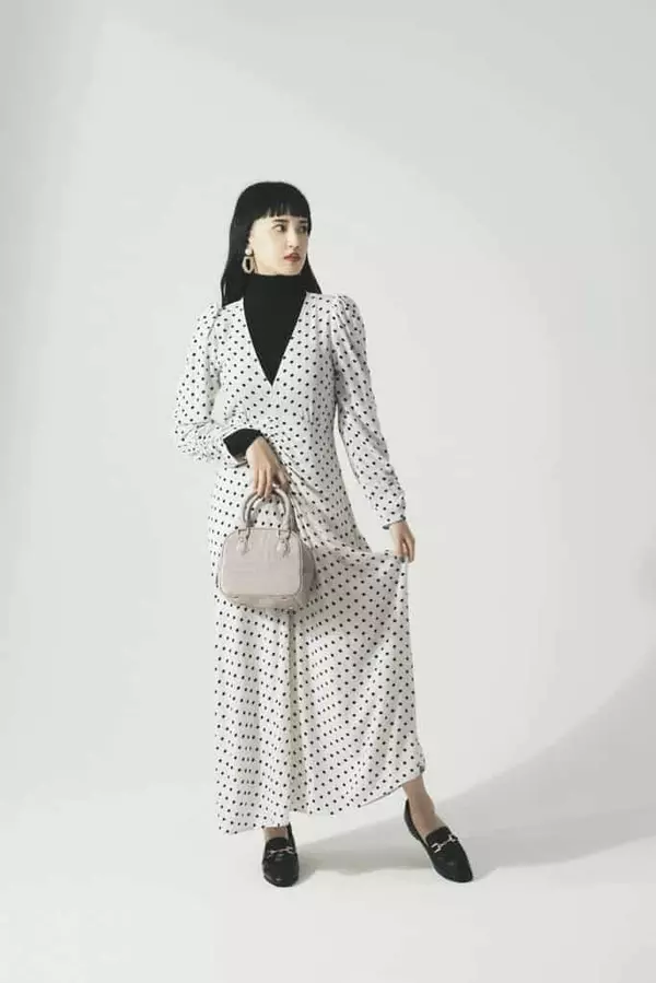 1枚でも重ね着にも 太って見えない春のお出かけワンピ5選 ローリエプレス