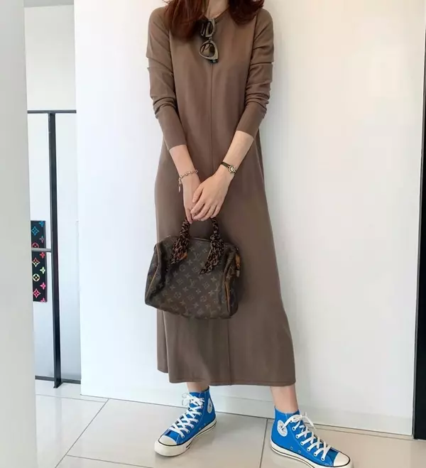 ルイ ヴィトン 定番バッグの超簡単アレンジでコーデを格上げ ローリエプレス