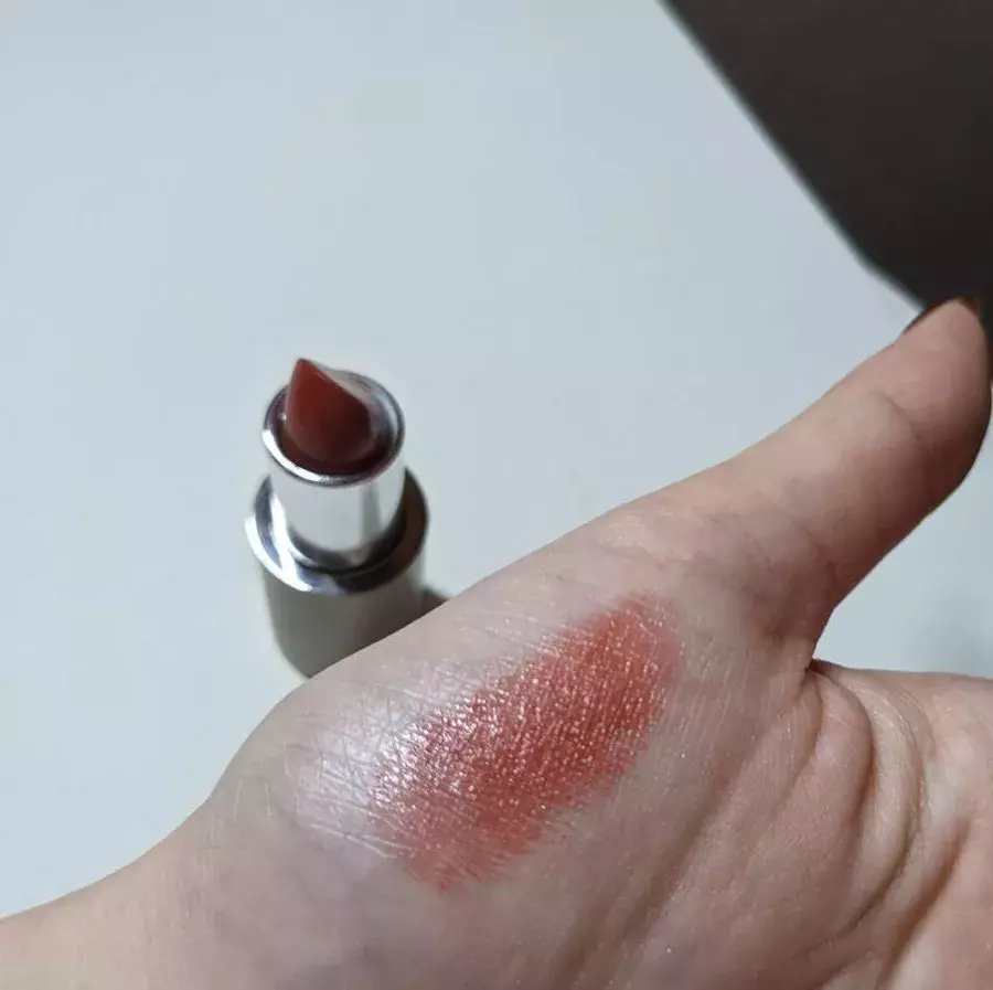 サステナコスメ フランス発 プラスチックフリーで毎日使える赤リップ ローリエプレス サステナコスメ フランス発 プラスチックフリーで毎日使える赤リップ ローリエプレス