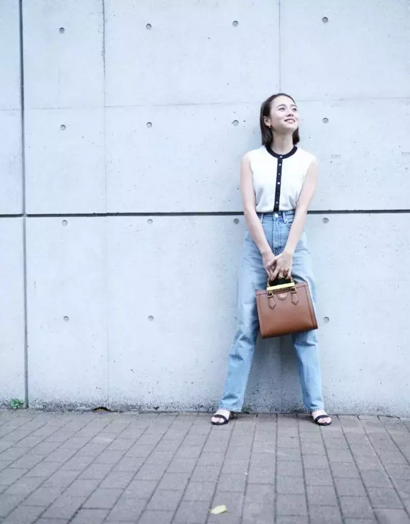 Sサイズでもスタイル美人 伊原 葵の155cmコーデの作りかた ローリエプレス