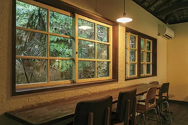 沖縄旅行で絶対行きたい 絶景カフェ 28選 人気店からニューオープンまで ローリエプレス